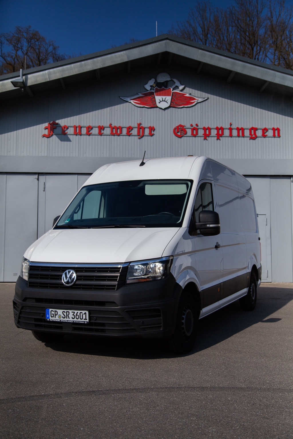 VW Crafter Transporter mieten in Göppingen — Kastenwagen für Umzug und Transport