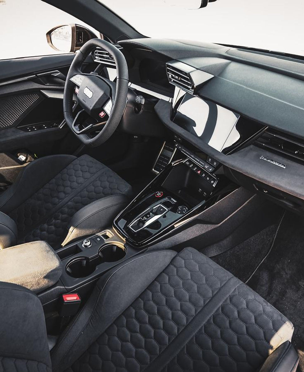 Audi RS3 Interieur – Premium Sportwagen Innenraum bei StaufenRent Göppingen
